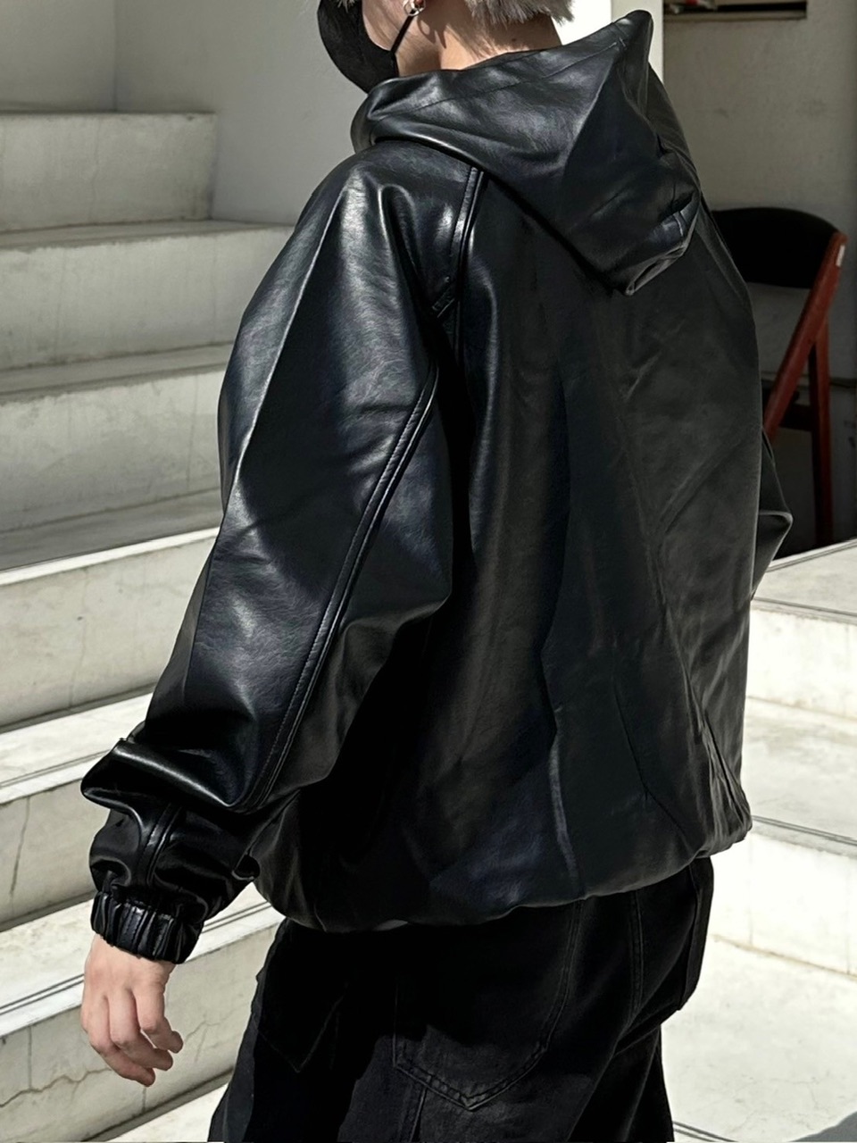 Chikashitsu +】fake leather hooded blouson (2color