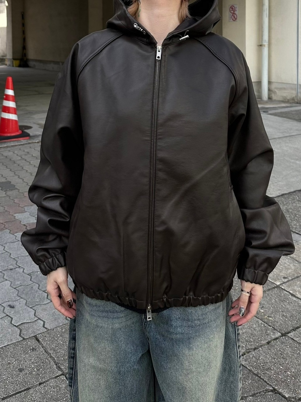 【お値引き中】C.E ジャンバーブラック 黒 Chikashitsu +】fake leather hooded blouson (2color