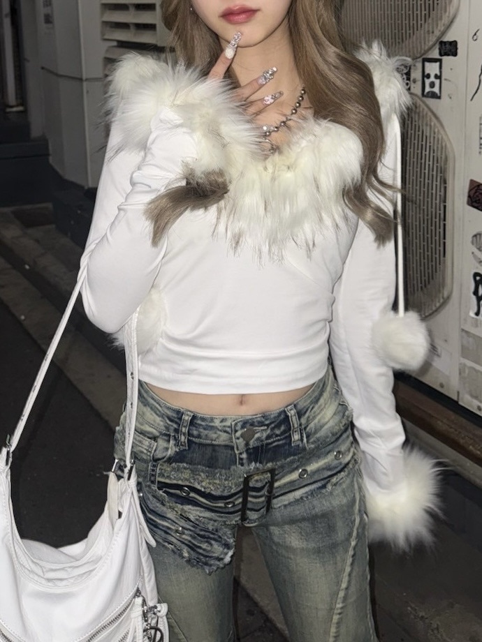 受注制【Never mind the XU】v neck crop fur hoodie (2color) | OUR