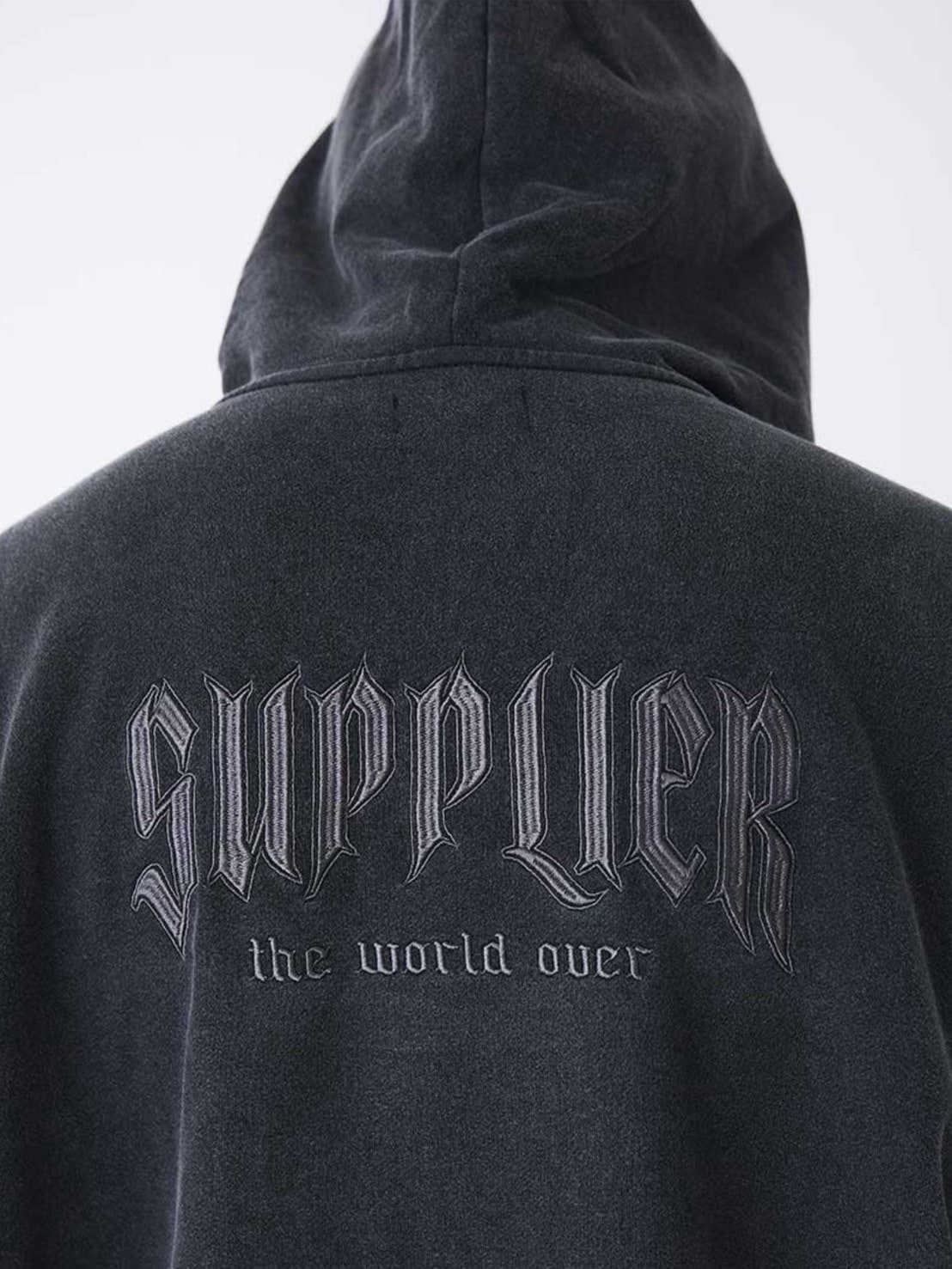 SUPPLIER】Vintage Wash Pierced Zip Hoodie / 【サプライヤー】ロゴ
