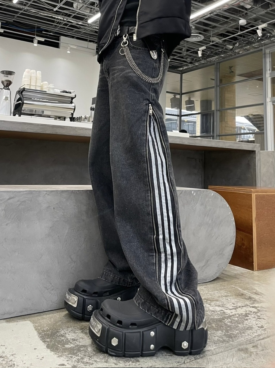 ★関税/送料込★PUNCHLINE☆SCOPE WIDE DENIM PANTS 2WAY DETACHABLE DENIM WIDE CARGO PANTS(SET UP)｜CONVERSE