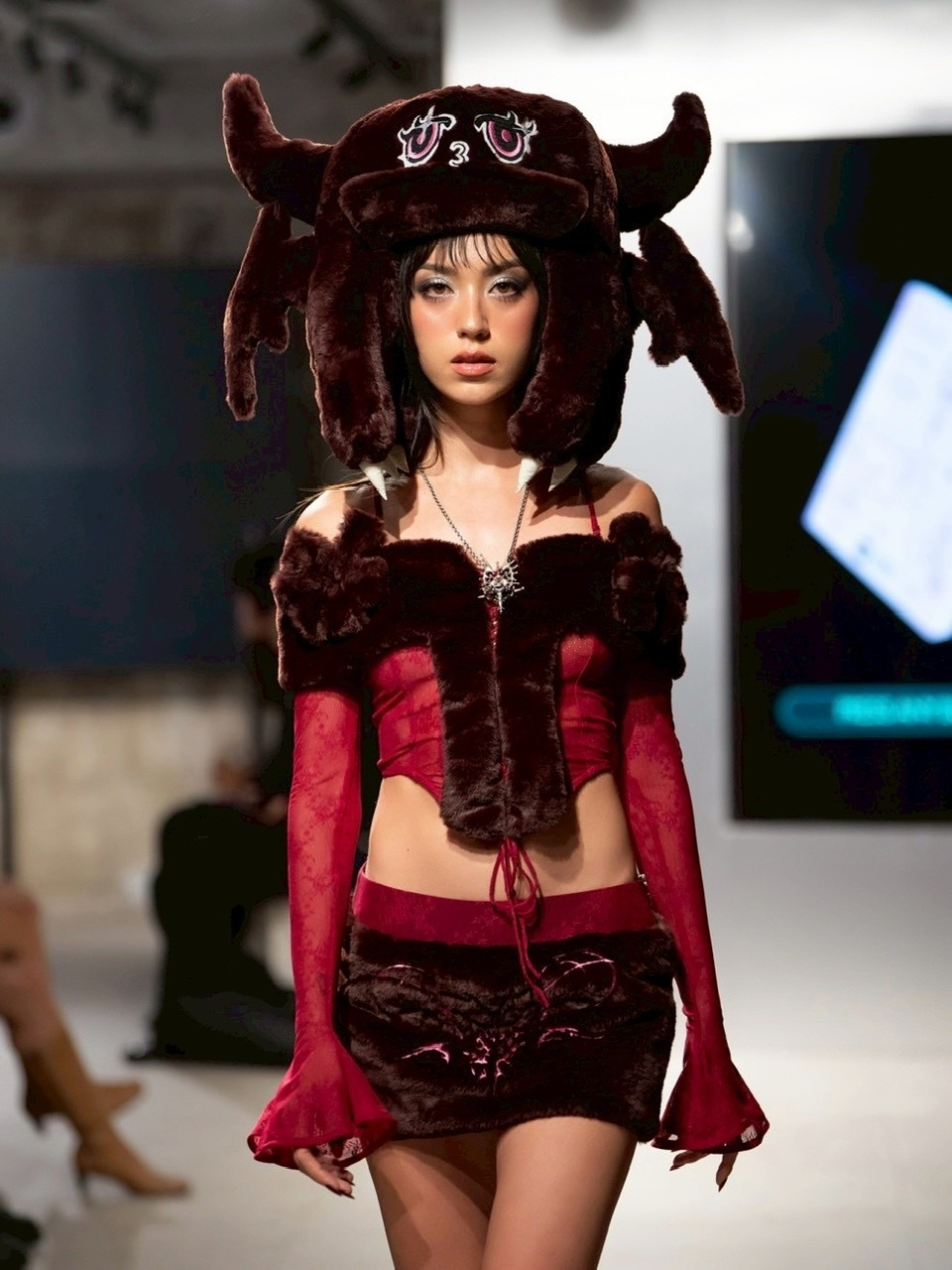 La Lune】BLOOD MOON TOP / 【ラリュンヌ】ファーフラワーコルセット