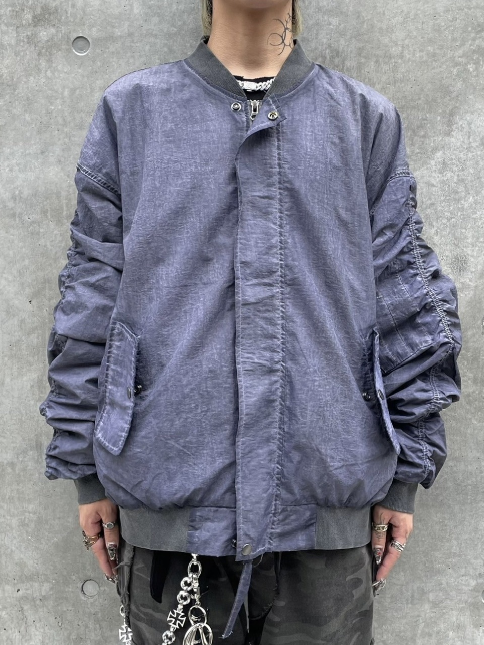 受注制【Never mind the XU】washed shirring blouson