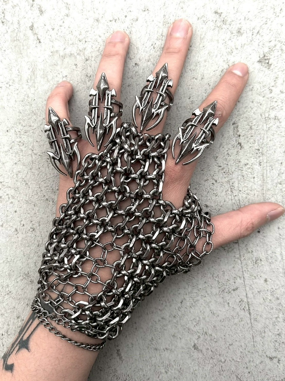 【IIIMIII】Spike Gothic Ring IIIMIII】Spike Gothic Ring / 【イアミ】スパイクゴシック