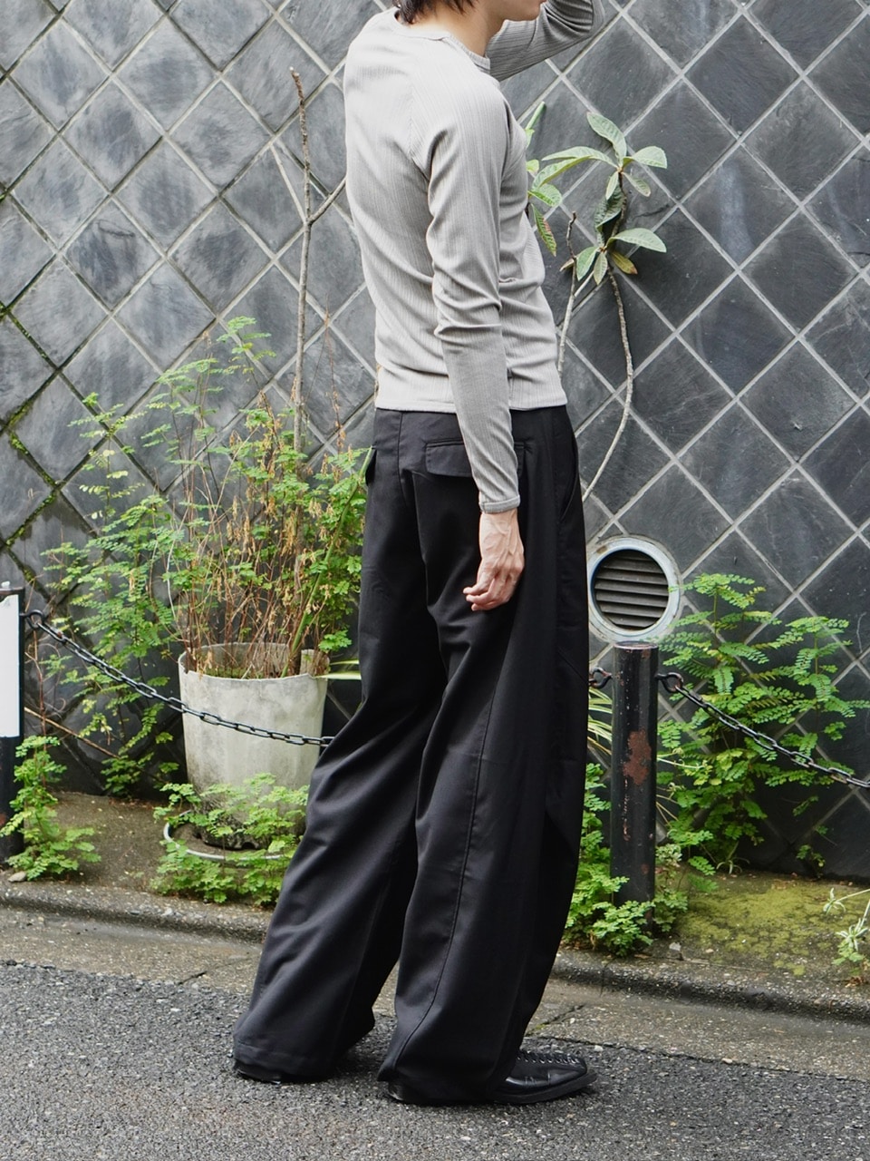 Chikashitsu＋ double tuck balloon slacks 大阪店WEB限定受注制【Chikashitsu +】double tuck balloon