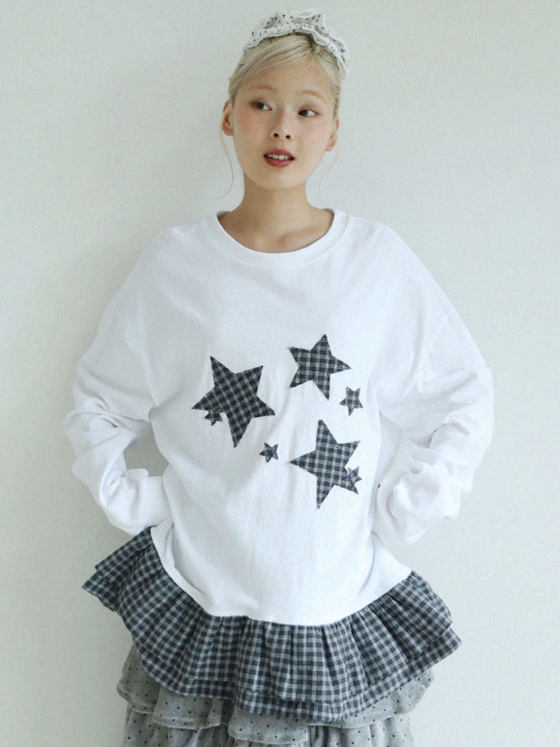 【Uglyshadow】STAR FRILL LONGSLEEVED T-SHIRT