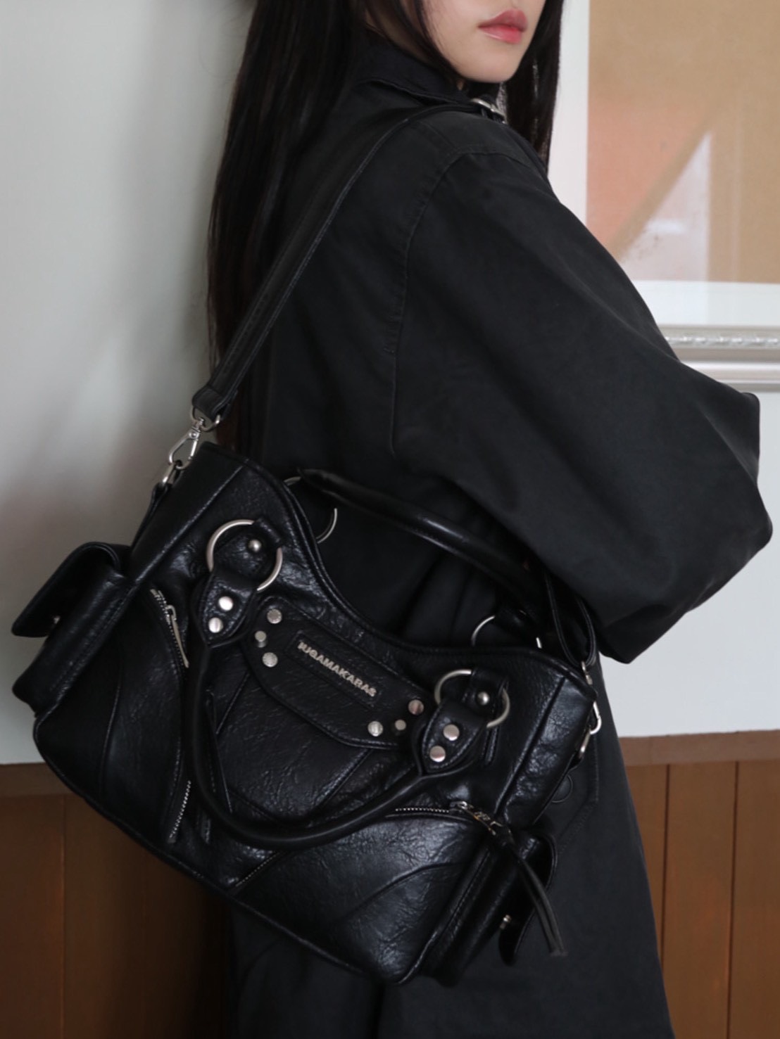 iugamakaras バッグ IUGAMAKARAS】Studded Leather Mini Shoulder Bag | OUR BRAND