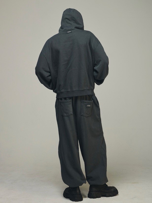 【BLUER/BLR】Dyed Circle Logo Over-fit Hoodie Zip-up/追跡付 BLR BLUER】Dyed Circle Logo Over-fit Hoodie Zip-up | OUR
