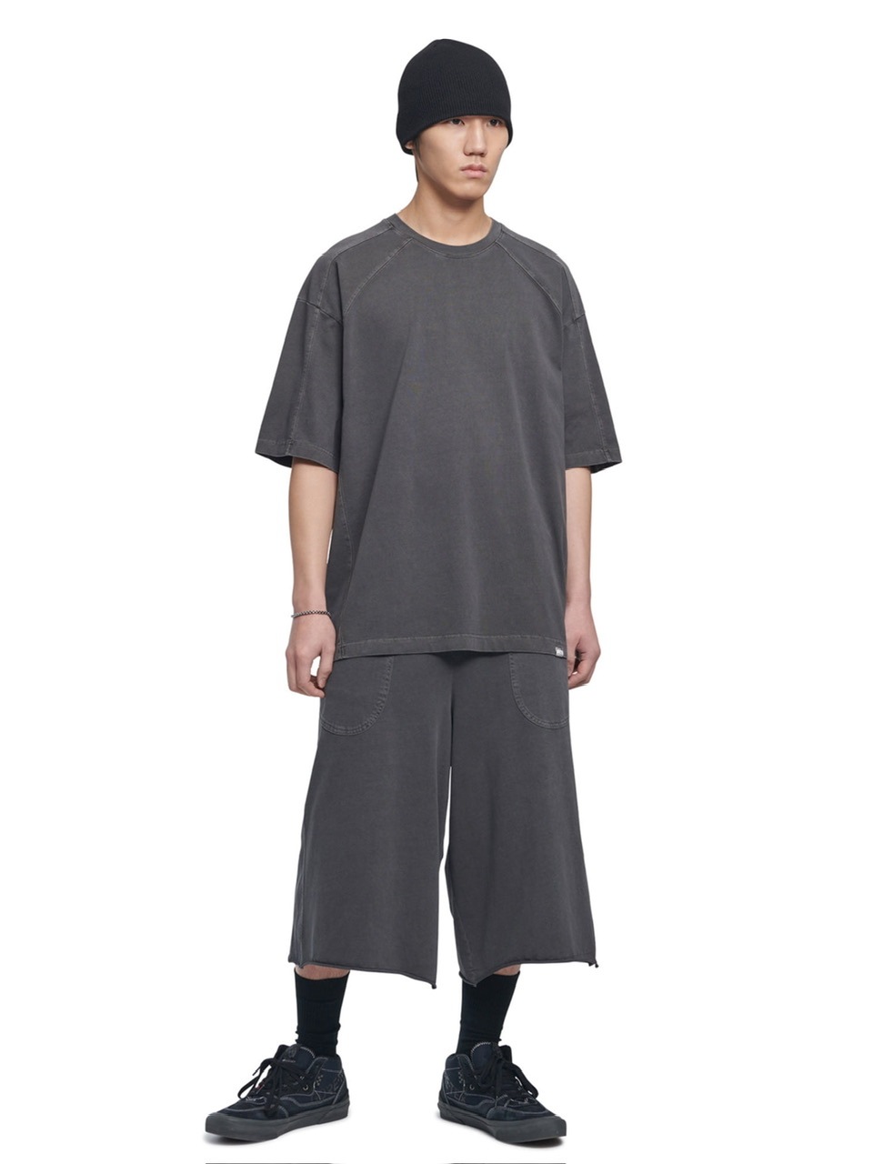 スウェットパンツ NOMANUAL MOLTING BERMUDA SWEATPANTS 5FT984 NOMANUAL】MOLTING BERMUDA SWEATPANTS | OUR BRAND,NOMANUAL