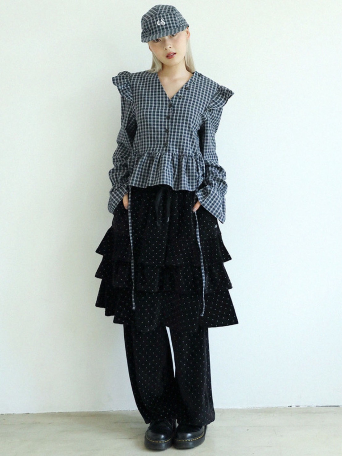 【Uglyshadow】BUTTON CHECK FRILL BLOUSE