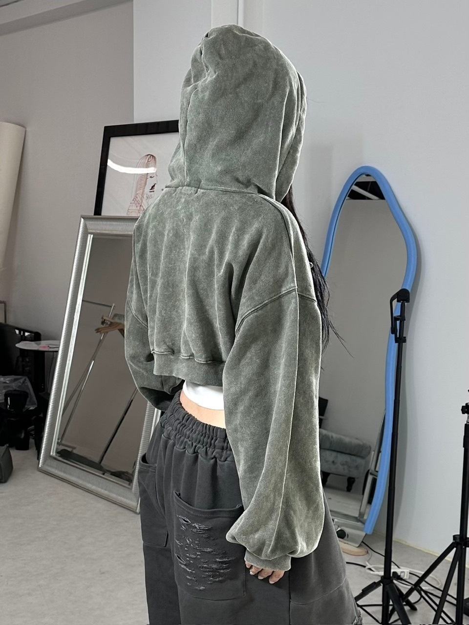 Never mind the XU】washed crop zipup hoodie | OUR BRAND,Never mind