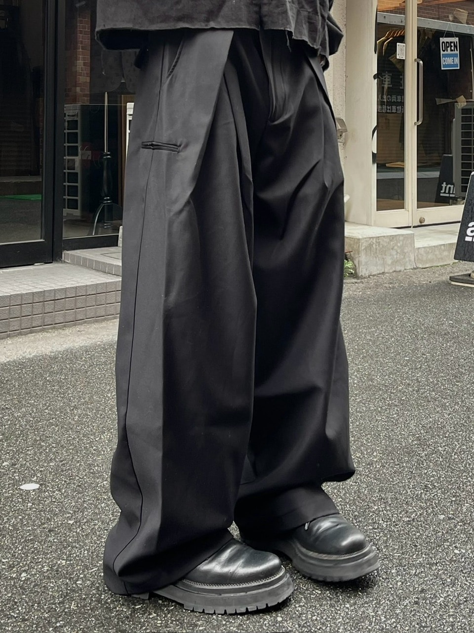 大阪店WEB限定受注制【Chikashitsu +】double tuck balloon slacks