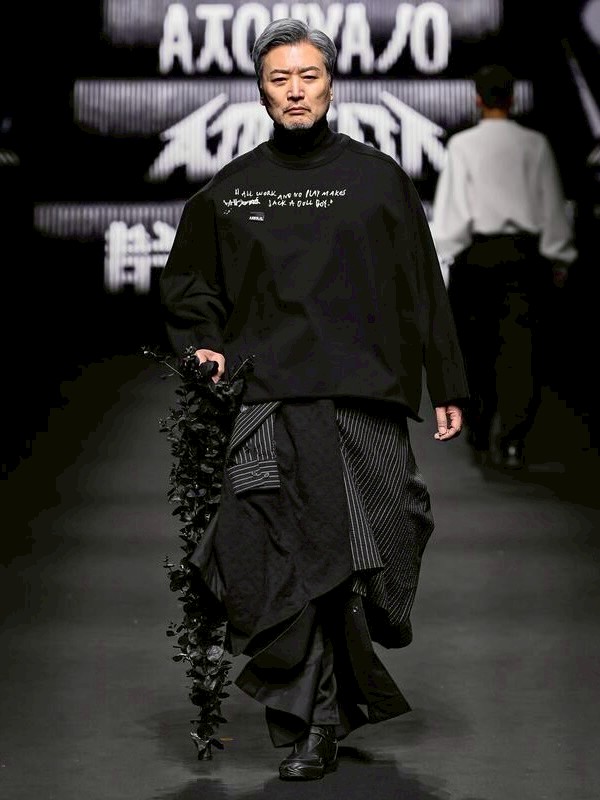 AJOBYAJO】Jack a Dull Boy Batwing Long Sleeve T-Shirt