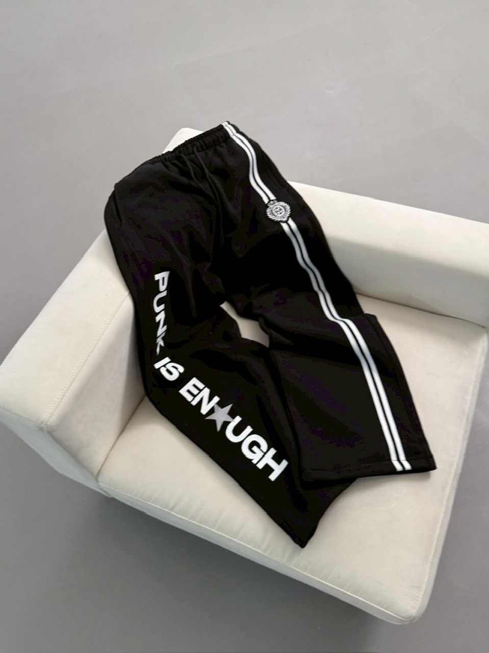 SETUP‐EXE】PUNK WAPPEN SWEATPANTS / 【セットアップエグゼ】パンク