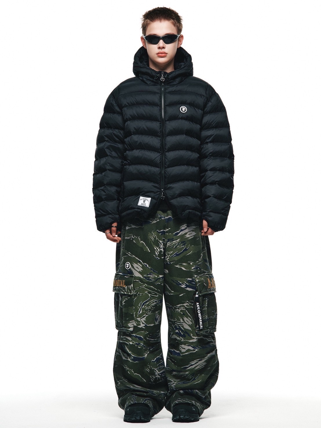 11/29 20:00 発売【AAPE X NOMANUAL】AAPE X NOMANUAL MOONFACE LIGHT
