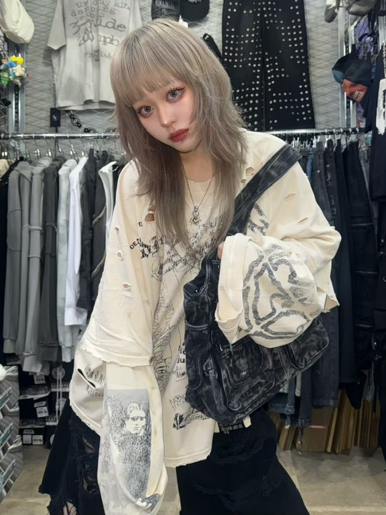 【F.V.V.O】SKELETON BROKEN HOLE T-SHIRT F.V.V.O】SKELETON BROKEN HOLE T-SHIRT | OUR BRAND,F.V.V.O
