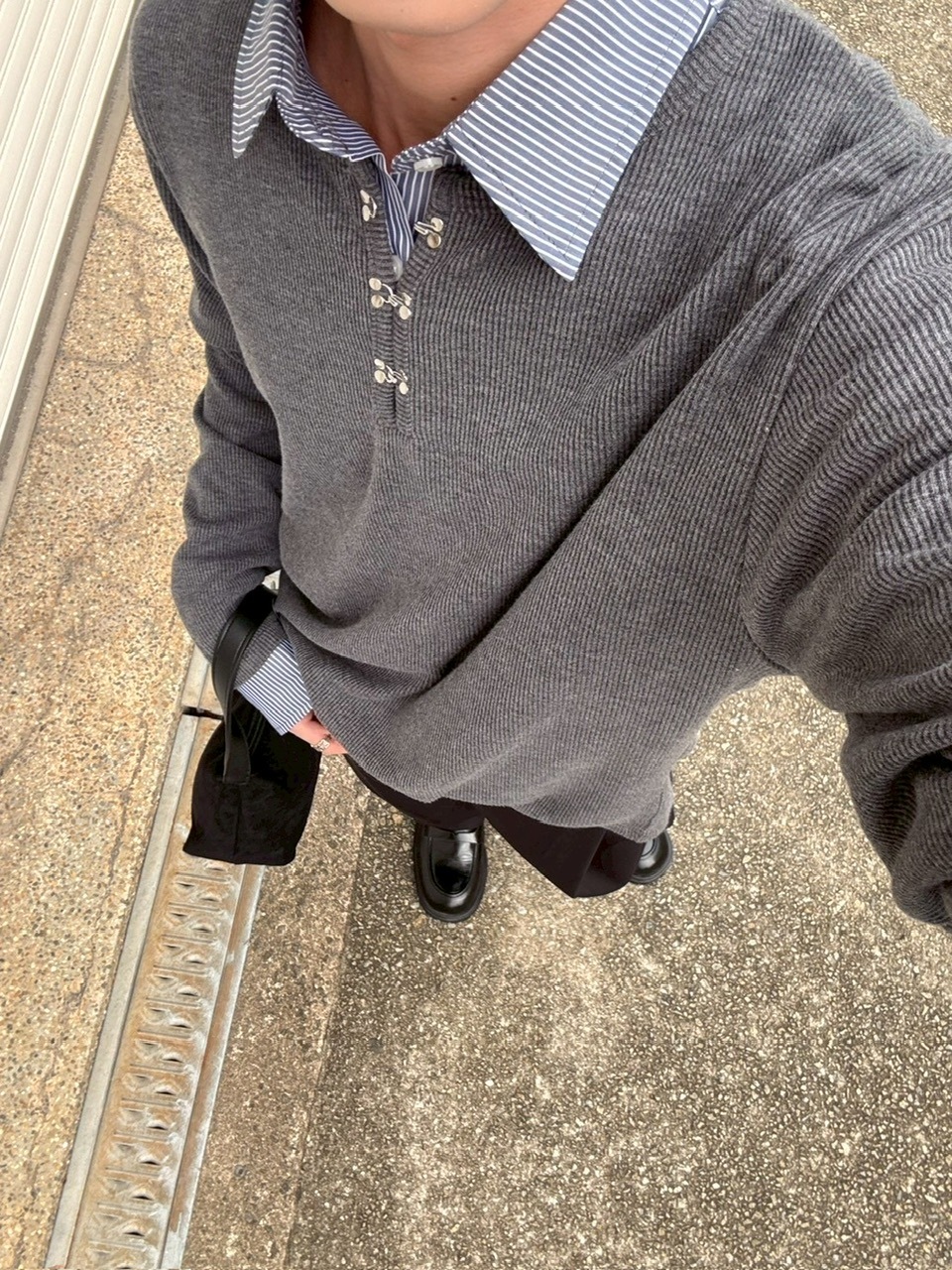 受注制【Chikashitsu +】front hook long sleeve knit / 【チカシツプラス】フロントフック長袖ニット (4color)