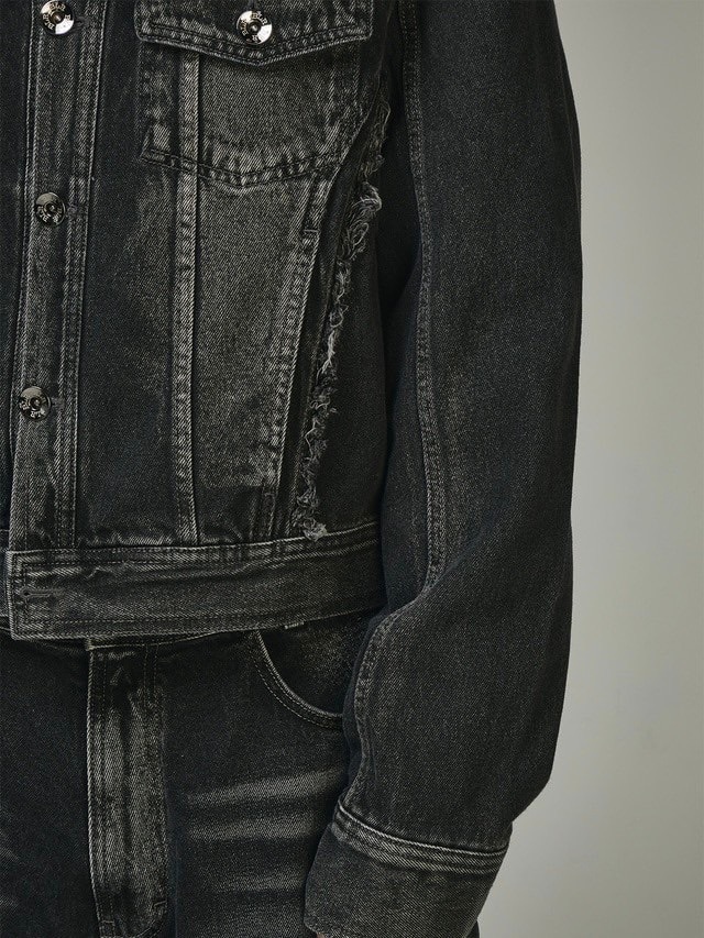 【BLUER/BLR】Signature Raw Cut Washing Denim Trucker Jacket BLR BLUER】SIGNATURE RAW CUT WASHING DENIM TRUCKER JACKET