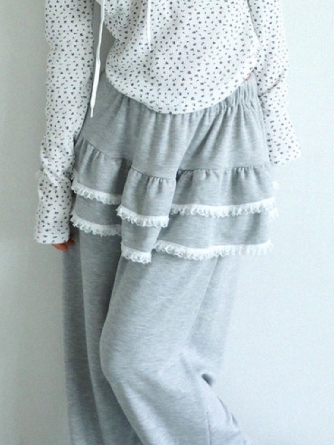 【Uglyshadow】LACE CANCAN PANTS