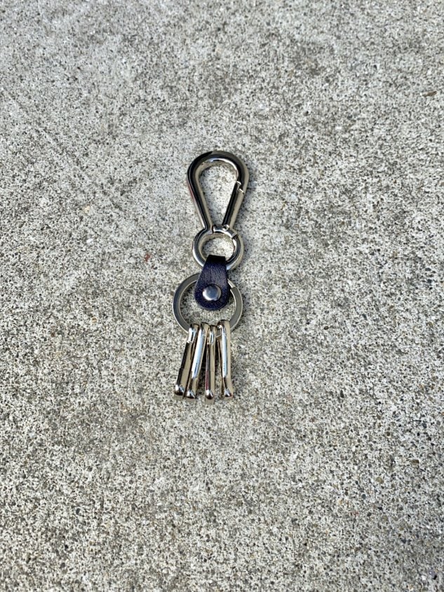 受注制【Chikashitsu +】design key chain (2color) | OUR BRAND