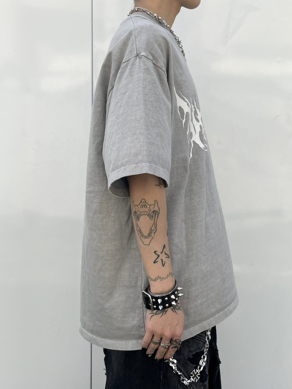 受注制【Never mind the XU】VENTIQUE tee (2color) / 【ネバー