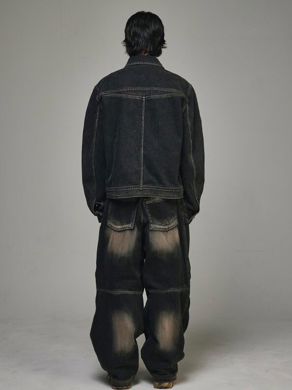 【BLUER/BLR】Signature Raw Cut Washing Denim Trucker Jacket BLR BLUER】DYED CURVED LINE DENIM TRUCKER JACKET | OUR BRAND