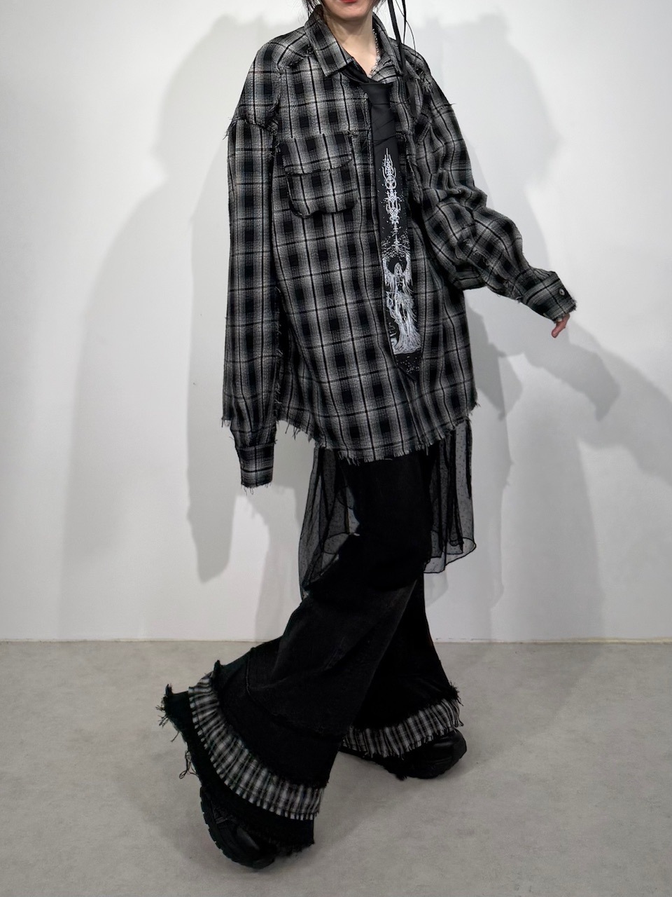 受注制【Nerd out XU】check frill hem flare denim pants