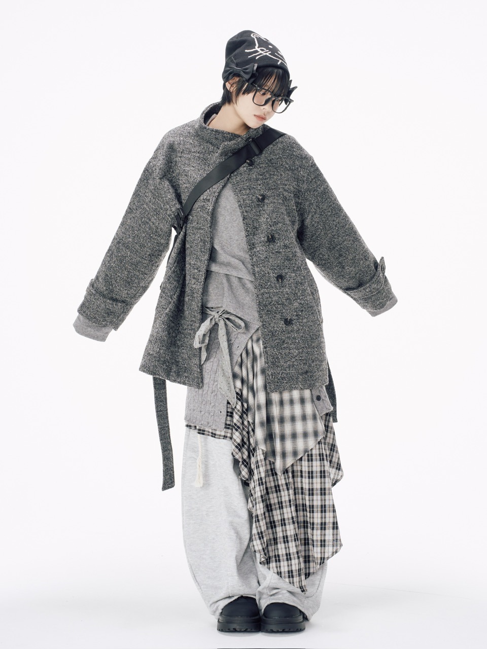 Nerd out XU】asymmetry check skirt / 【ナードアウトエックスユー