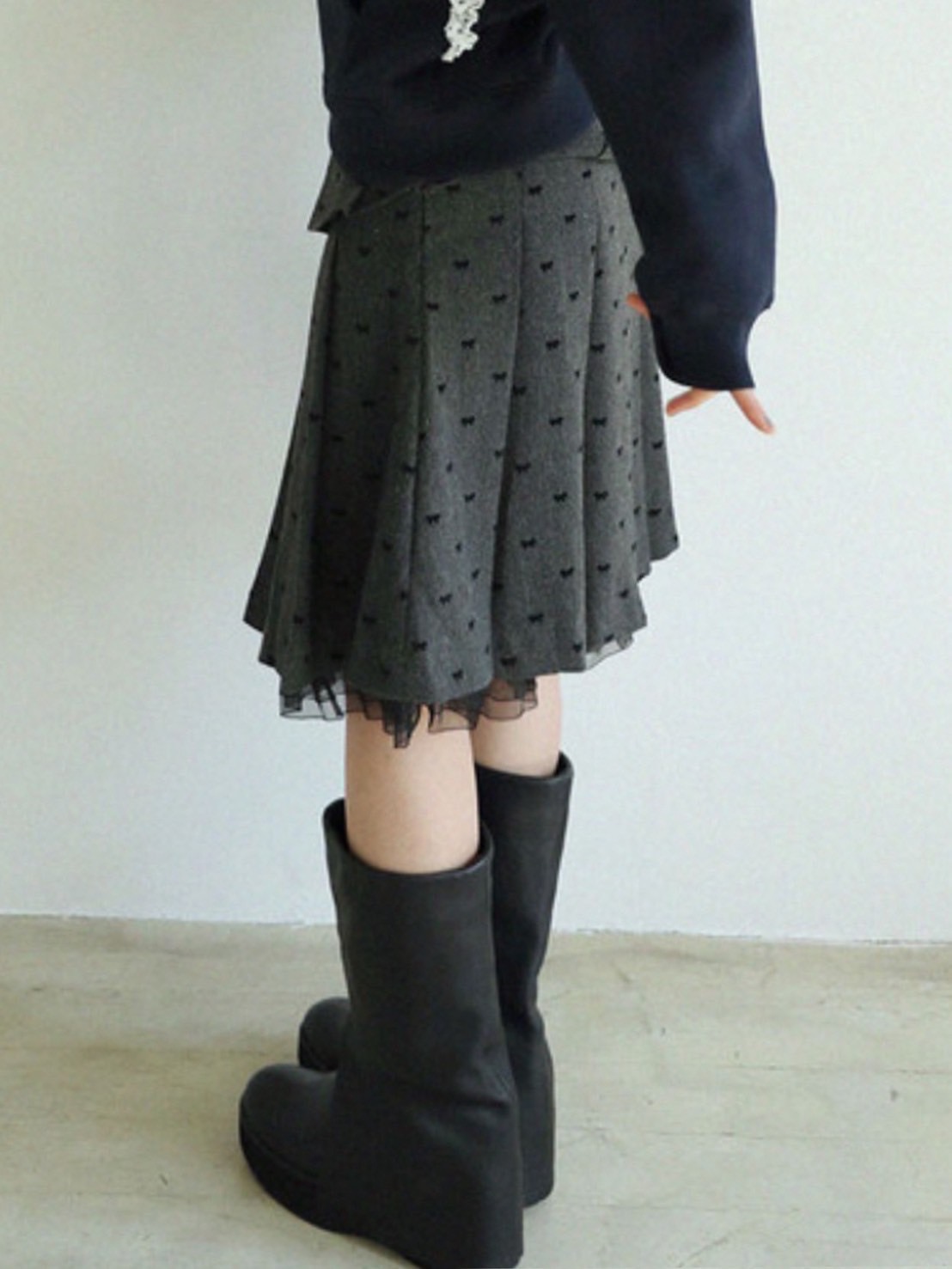 【Uglyshadow】RIBBON MIDI SKIRT