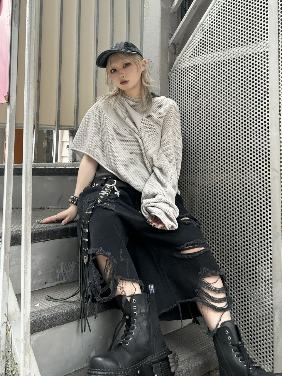【XU DOG】damage denim half pants サイズ1 受注制【Never mind the XU】damage denim half pants | OUR