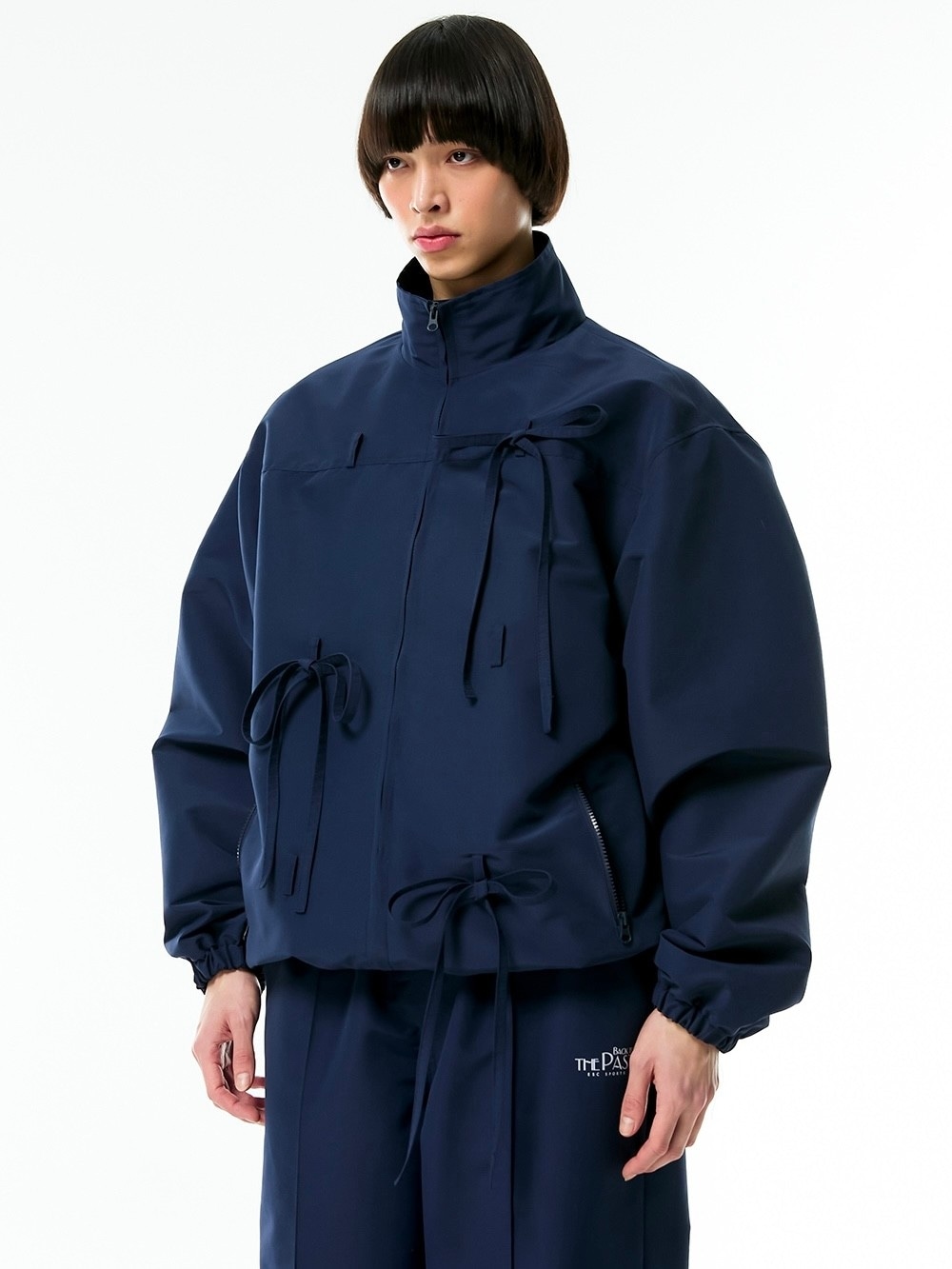 BTSグク着用 ESC STUDIO ダウンジャケット