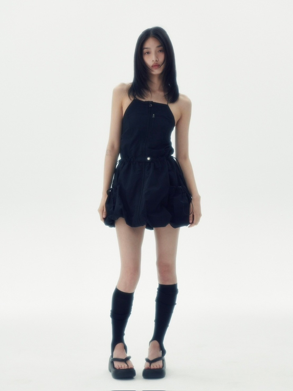 【runningHIGH】SLEEVELESS BALOON MINI DRESS