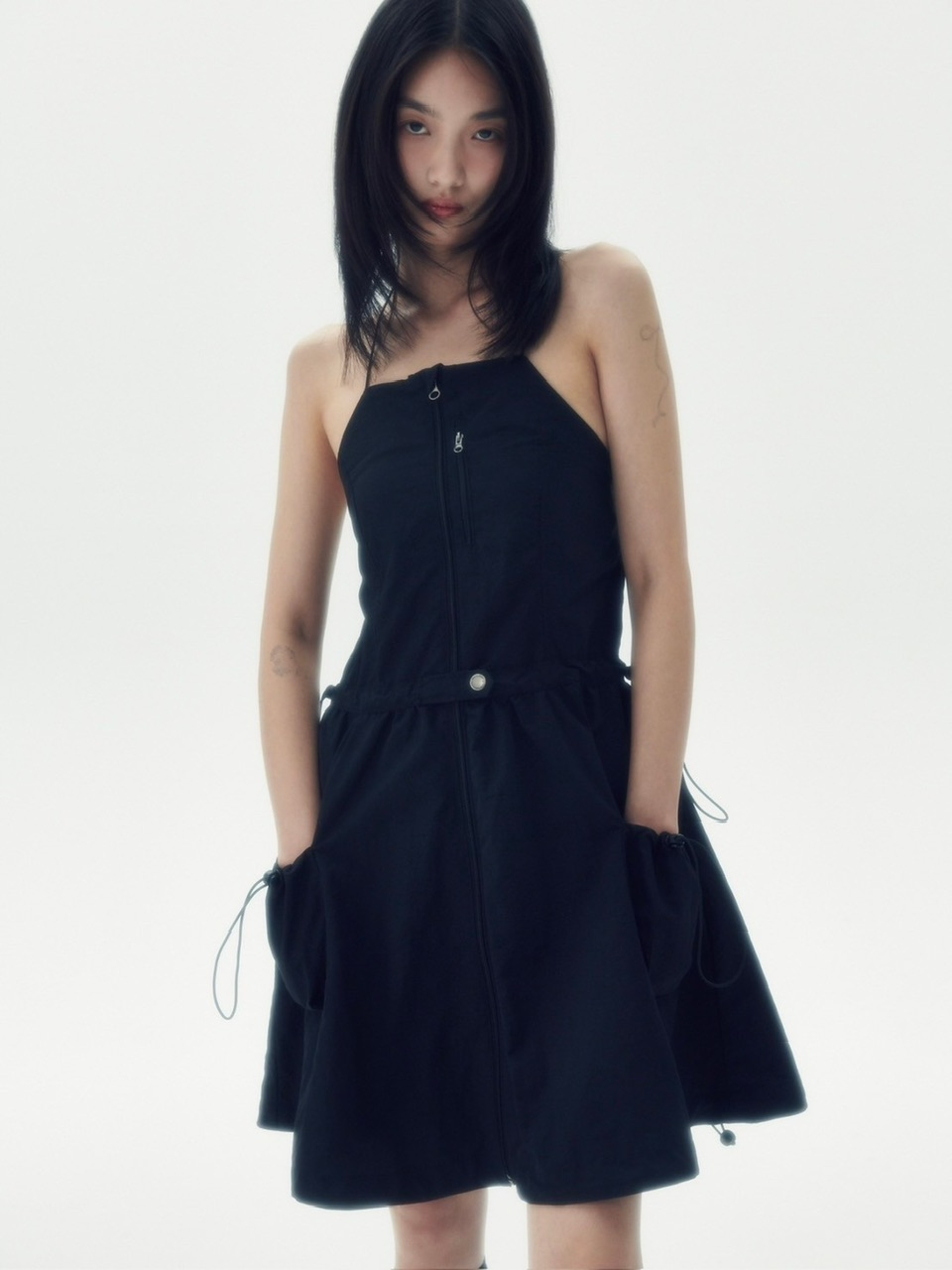 【runningHIGH】SLEEVELESS BALOON MINI DRESS