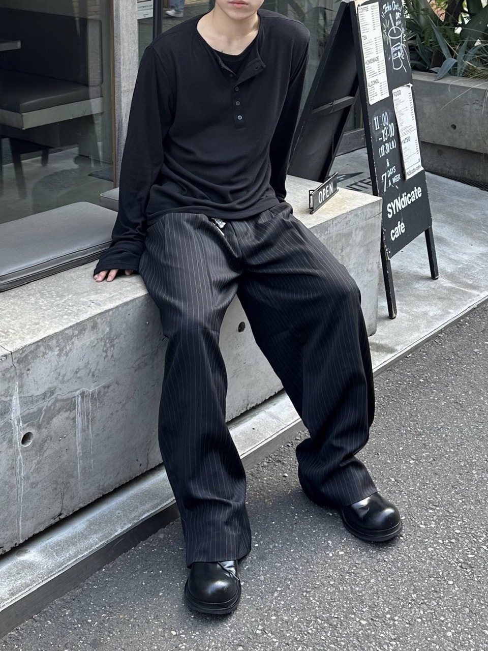 大阪店WEB限定受注制【Chikashitsu +】stripe tuck wide slacks
