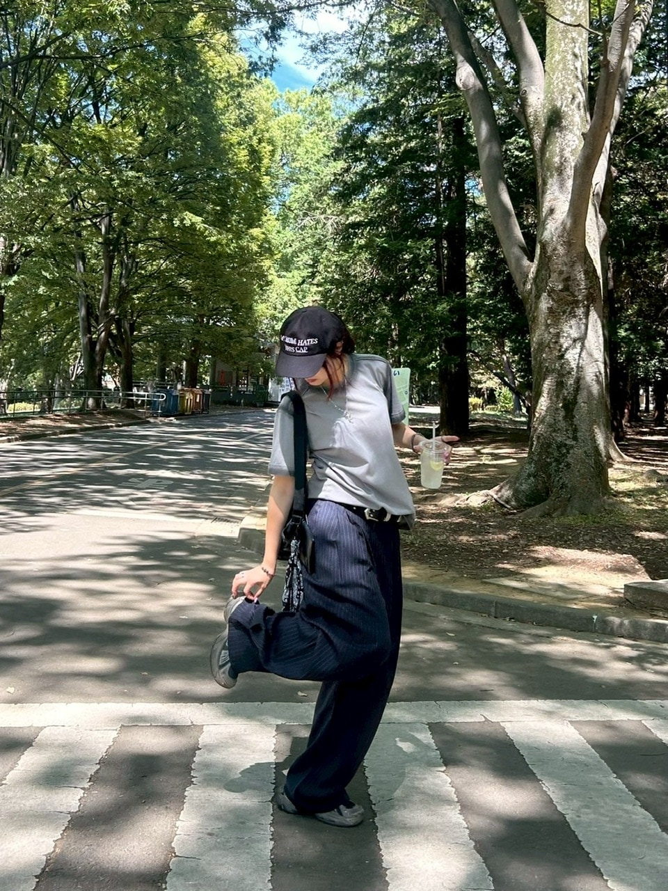 大阪店WEB限定受注制【Chikashitsu +】stripe tuck wide slacks (2color)