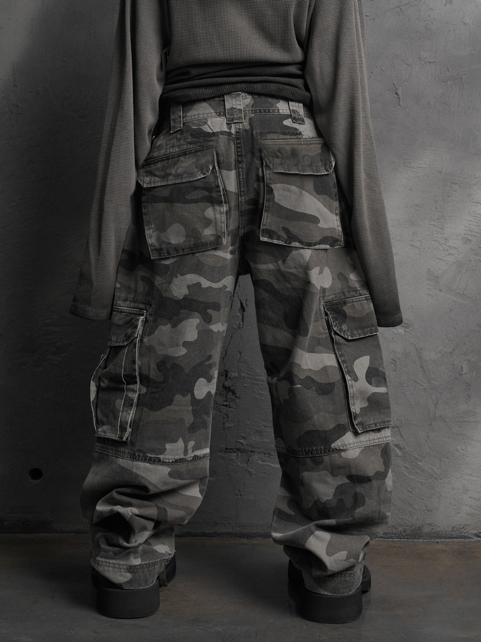 福袋・半額ポスター - クリーニング屋さん専用の通 | pants cargo Kreuz】camouflage Rosen OUR Kreuz BRAND,Rosen パンツ