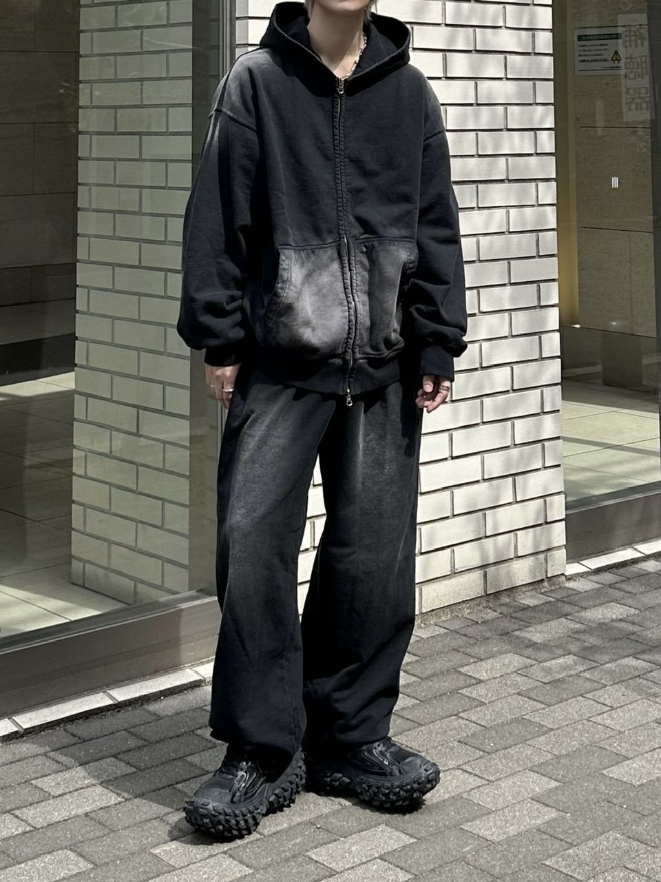 OSAKA / WEB限定受注制【Chikashitsu +】vintage wash zip up hoodie