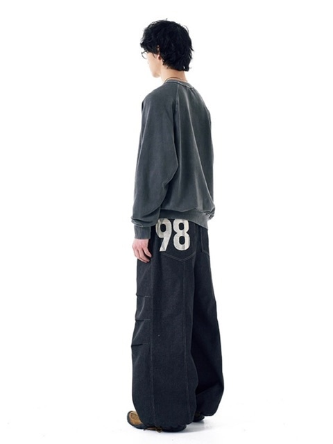 【AAKAM】Knee Pin-tuck Washed Denim Pants デニム パンツ AAKAM】98 Printed Knee Pin-tuck Denim Pants | OUR BRAND