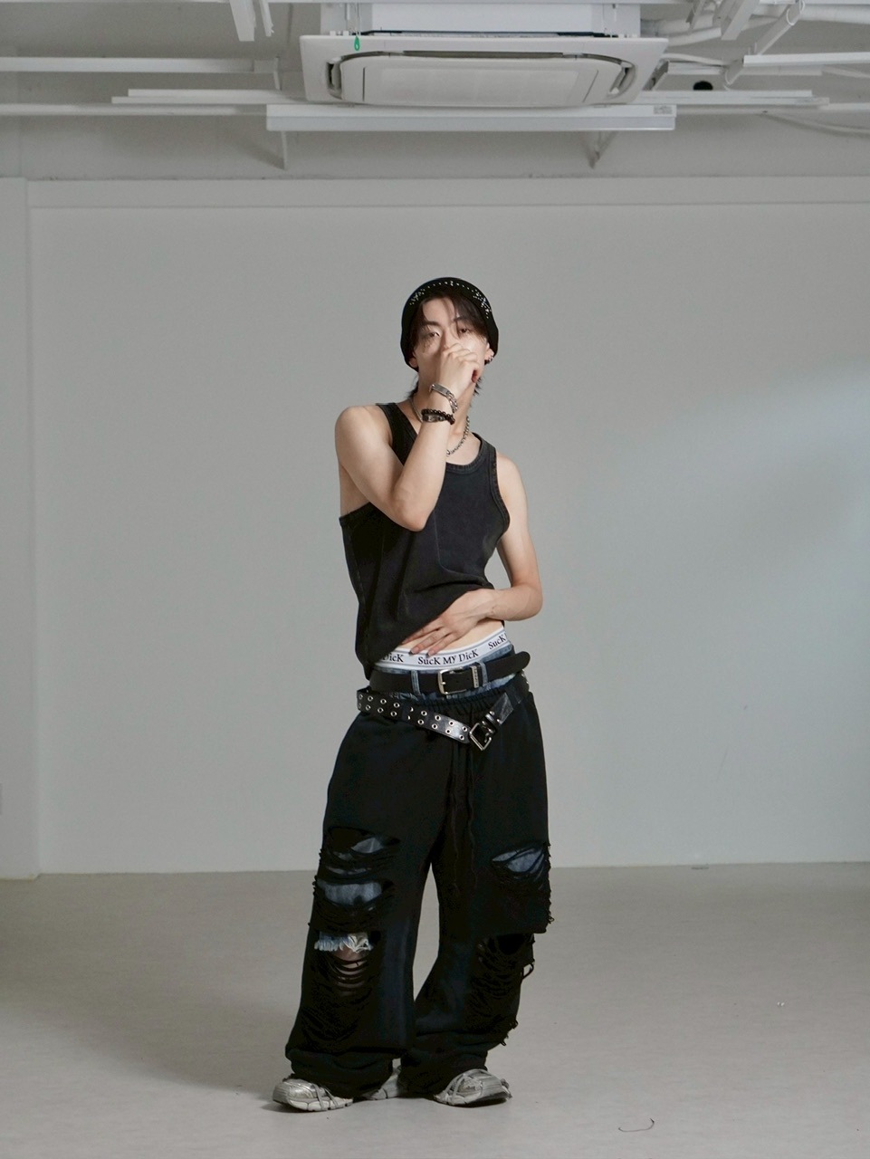 受注制【Chikashitsu +】oiled wash damage sweat pants