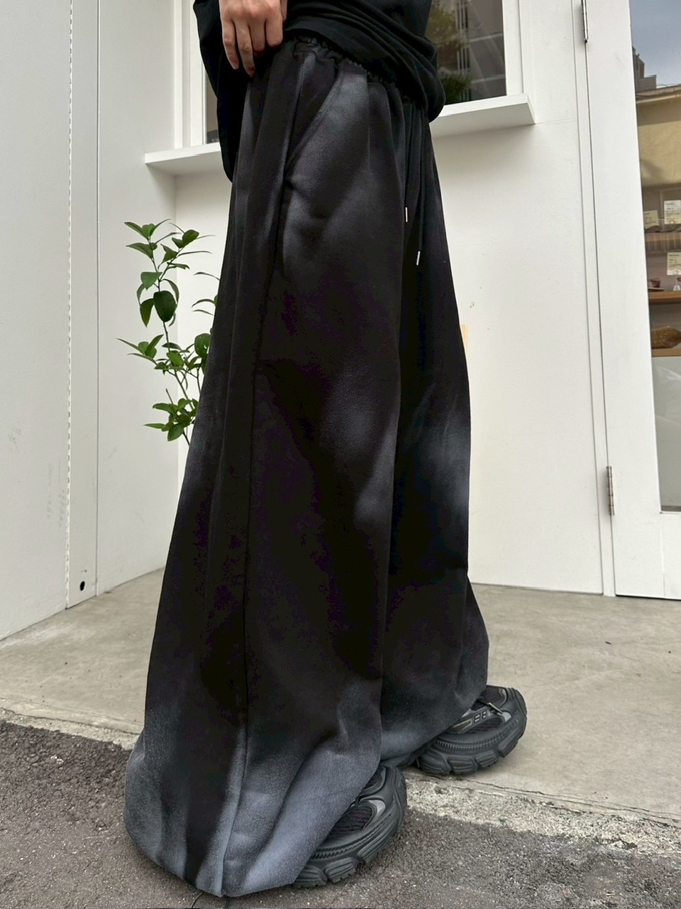 受注制【LUV CODE】spray sweat pants (3color) | OUR BRAND,LUV CODE