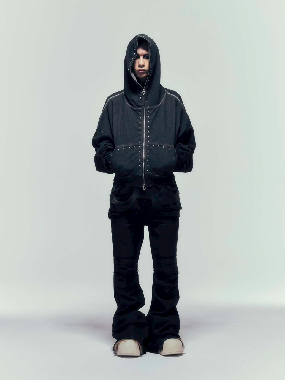 DIG YOUR OWN GRAVE】FULLZIP STUDDED HOODIE /【ディグユアオウン