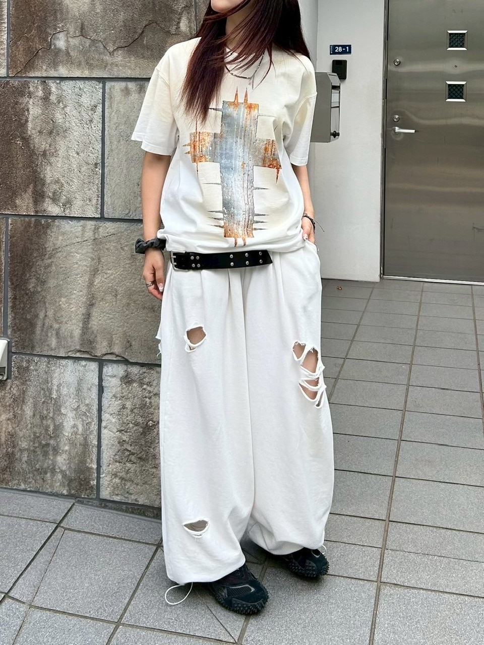 efu エフ　V BACK BLEACH SWEAT ブリーチスウェット 9090×younger song Bleach Logo Sweat – YZ