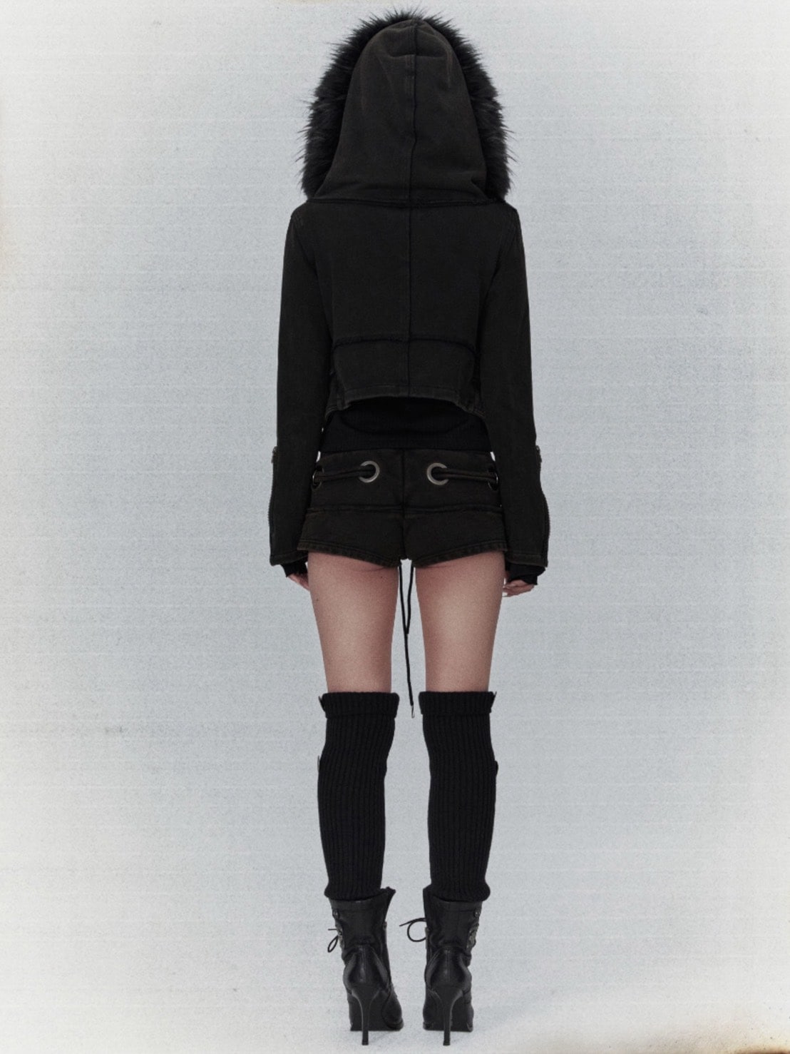 【bonienkiye】Eyelet Short Pants