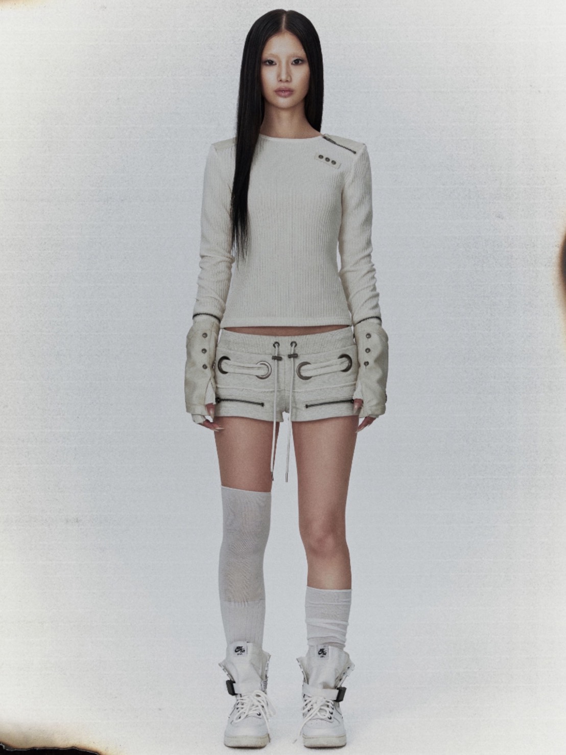 【bonienkiye】Eyelet Short Pants