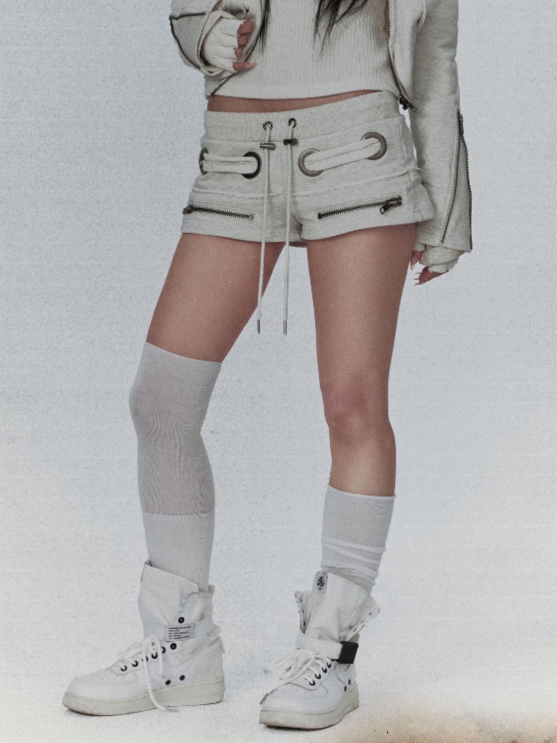 【bonienkiye】Eyelet Short Pants