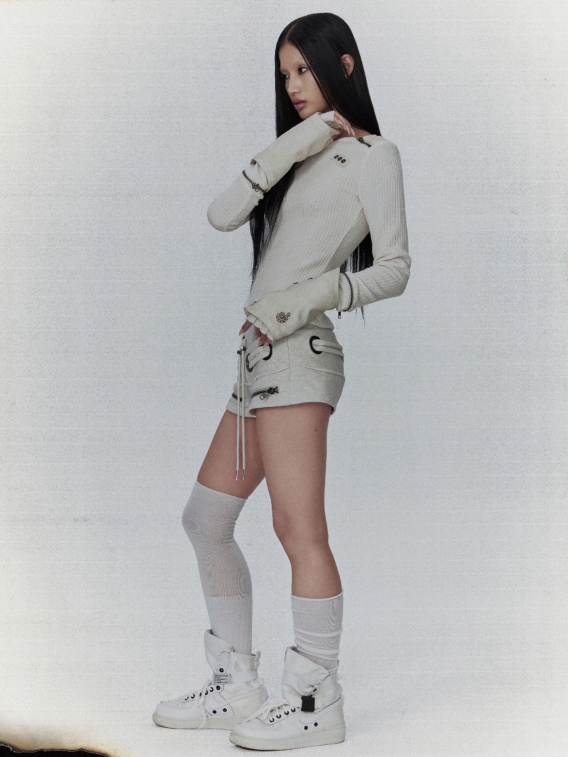 【bonienkiye】Eyelet Short Pants