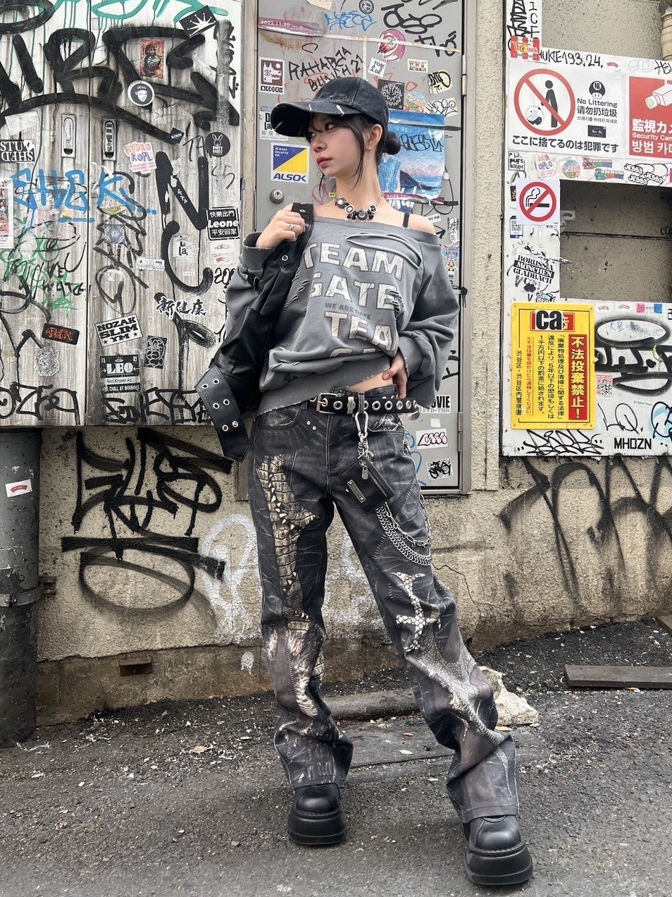 受注制【Never mind the XU】damage off shoulder sweat (2color