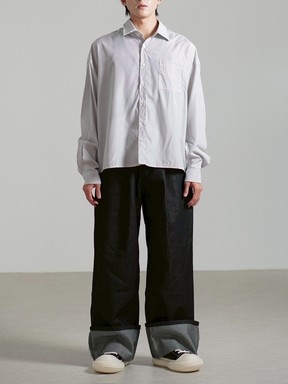 受注制【Chikashitsu +】roll-up balloon denim pants / 【チカシツプラス】ロールアップバルーンデニムパンツ (2color)