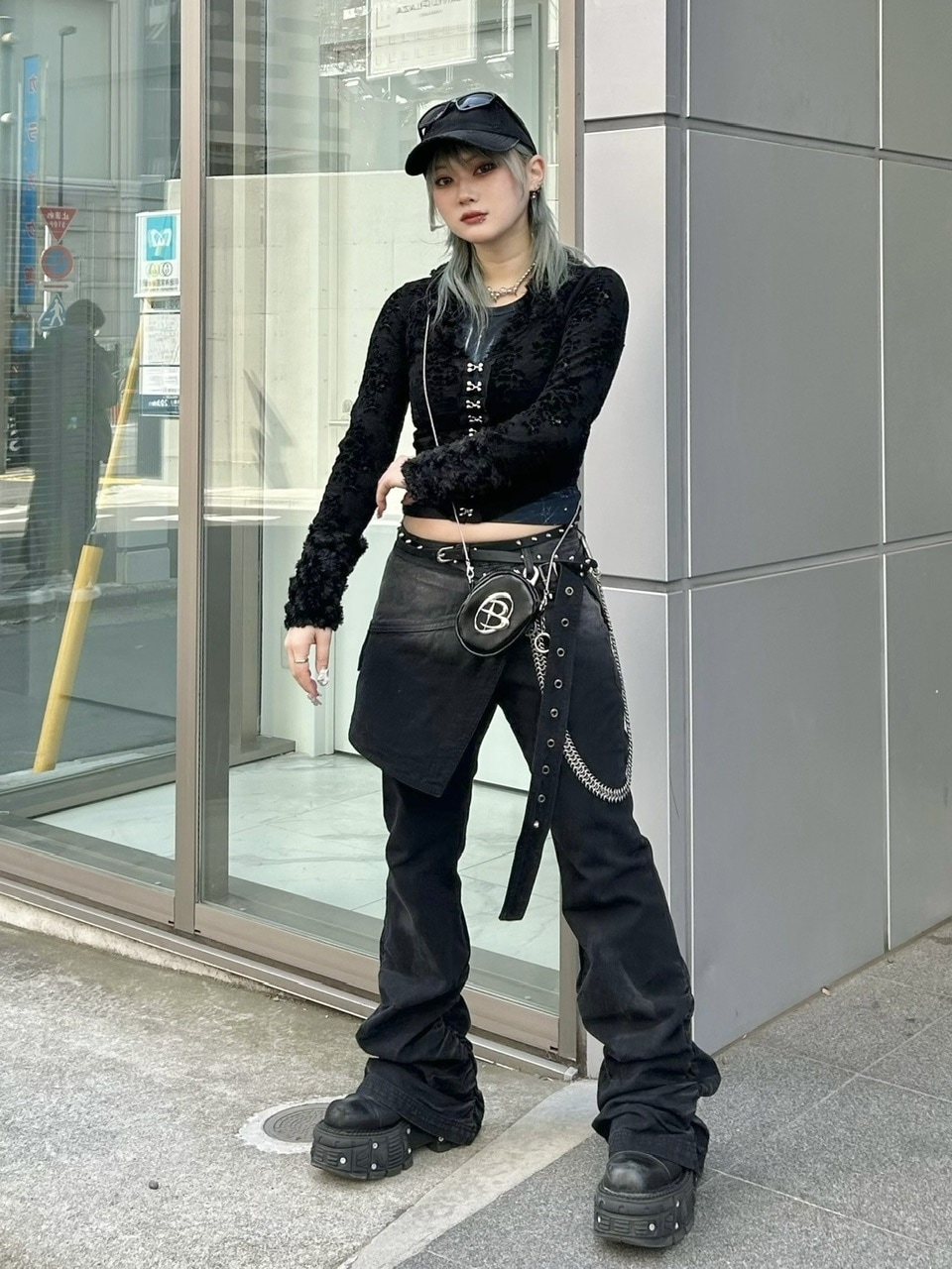 YOKANG 透け感レース風黒カーディガン YOKANG 透け感レース風黒カーディガン