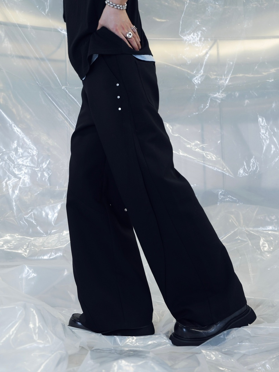 【CS】SEAM DESIGN DRAPE WIDE PANTS 